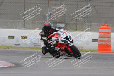 media/Oct-15-2022-Fastrack Riders (Sat) [[9a18b22502]]/Level2/Turn 9 1130am/